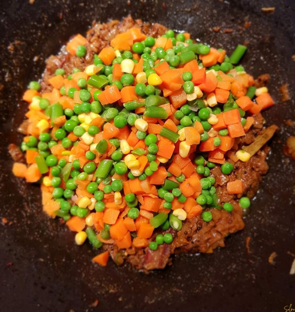 Vegetable Samosas – Salma's Recipes – Step by Step Recipes